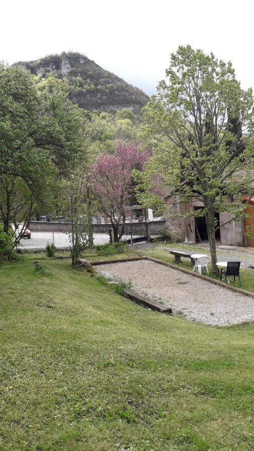Bed and Breakfast Les Tremieres Saint-Paul-des-Fonts Екстер'єр фото