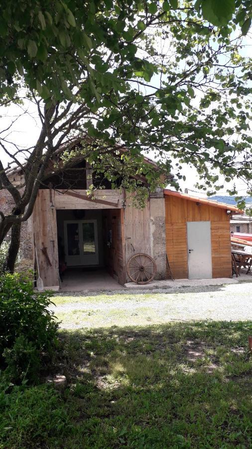 Bed and Breakfast Les Tremieres Saint-Paul-des-Fonts Екстер'єр фото